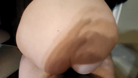 fuckinluisandtit online show from June 5, 8:42 am