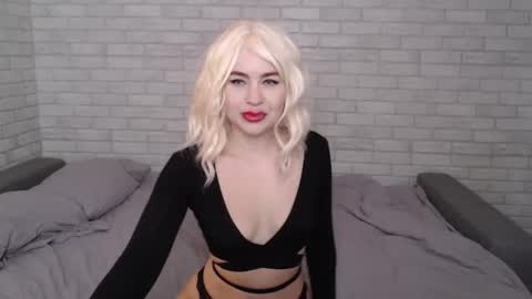 fuckyoursecretary online show from February 25, 10:04 am