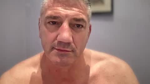 fullback_15 online show from April 16, 4:07 pm