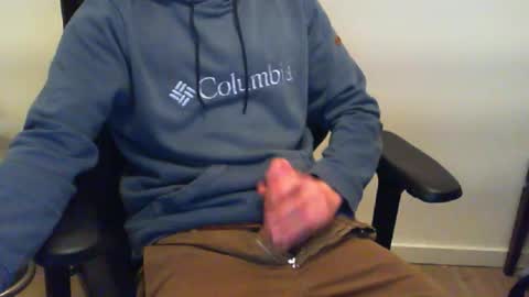 YWhiteNiceMan online show from May 2, 12:05 am