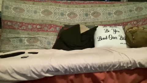 fuzzedpeach online show from April 4, 7:48 am