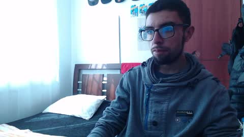 andrew online show from April 9, 7:41 pm