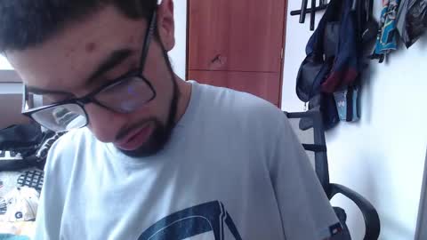 andrew online show from April 20, 9:07 pm