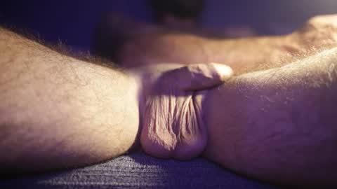 Snapshot of fvckinginfamouz chatting on October 8, 9:10 pm The Chillest Daddy online show from October 8, 9:10 pm