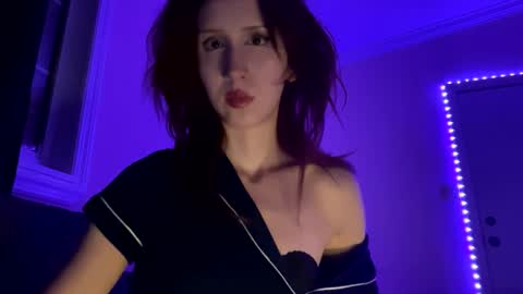 Goddess Luna online show from January 31, 6:46 am