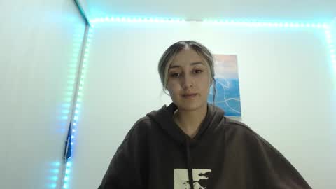 Gabriela online show from November 10, 12:02 am