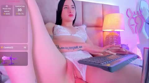 gabbiebenson online show from September 17, 5:16 pm