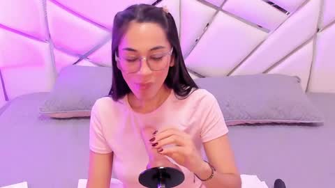 gabbieskinny online show from May 31, 6:09 pm