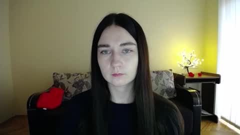 Jaklin online show from December 1, 9:18 am