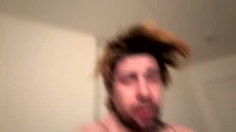 yeeah online show from February 15, 12:01 pm