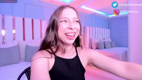 Gabi  online show from June 22, 5:31 pm