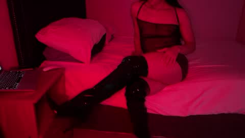 Gabi online show from July 2, 9:53 pm