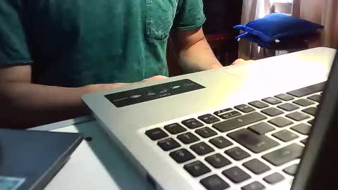 javier online show from February 11, 4:24 pm