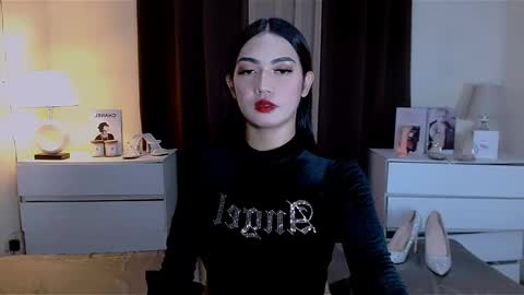 gabriela_deluxe online show from January 8, 5:52 pm