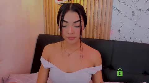 Gabriela Evans MS online show from February 1, 2:08 am