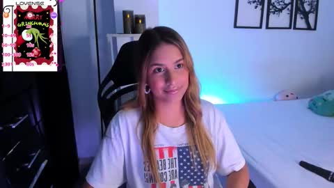 Gabriella online show from December 17, 9:32 pm