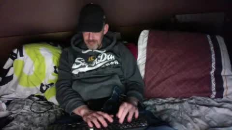 gabssss0802 online show from January 2, 7:29 pm