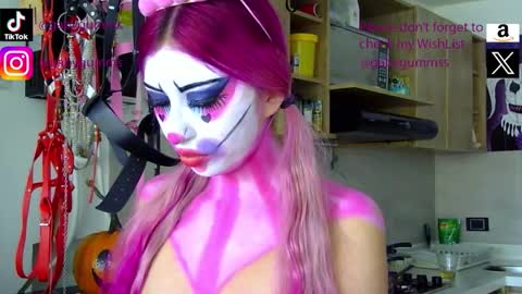 gabygumms online show from October 12, 1:59 pm