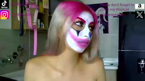 gabygumms online show from September 17, 1:47 pm