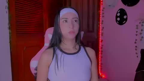 gabyye capprins online show from September 10, 9:49 pm