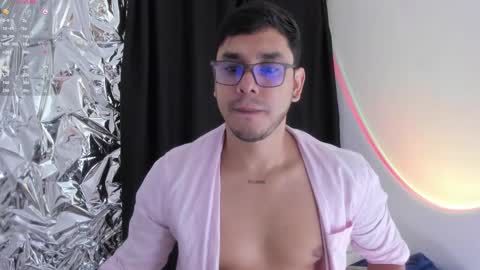 Gadiel online show from October 11, 5:12 am