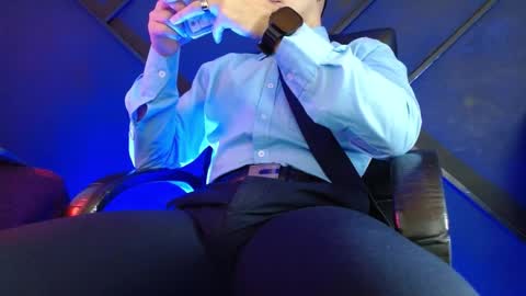 Gael Williams online show from March 12, 7:14 pm