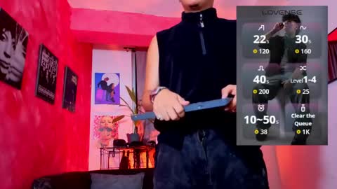 Gael Conner online show from April 18, 4:36 am