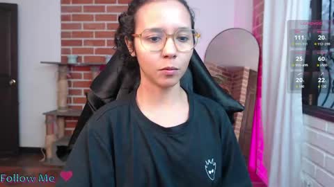 Lenna 3 online show from May 10, 7:53 pm