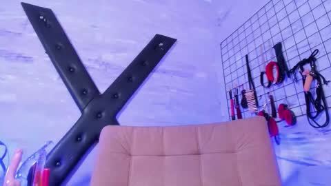 gaiia_uwu online show from February 17, 5:23 pm