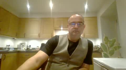 galacx online show from December 15, 6:04 pm