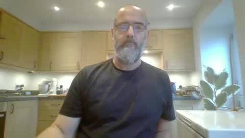 galacx online show from December 7, 10:28 am