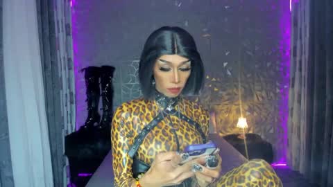 MISSANN online show from January 15, 1:23 am