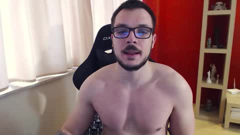 GangstaLover online show from December 2, 6:57 am