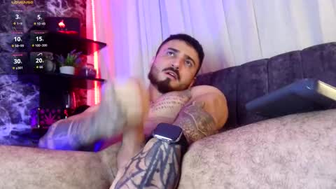 Snapshot of garbel09 chatting on October 10, 7:25 am Chris  Dont forget to gift me thumb up Its very important to me and makes me happy AF  online show from October 10, 7:25 am