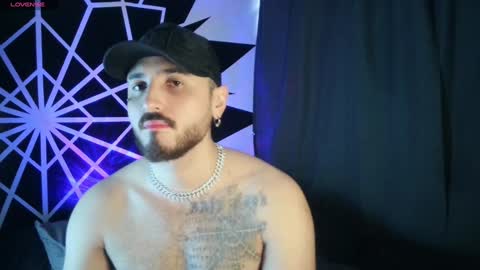 Snapshot of garbel09 chatting on January 28, 6:49 pm Chris  Dont forget to gift me thumb up Its very important to me and makes me happy AF  online show from January 28, 6:49 pm