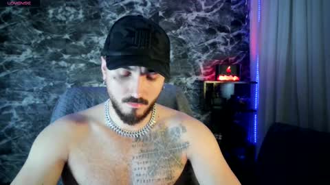 Snapshot of garbel09 chatting on February 24, 5:33 am Chris  Dont forget to gift me thumb up Its very important to me and makes me happy AF  online show from February 24, 5:33 am