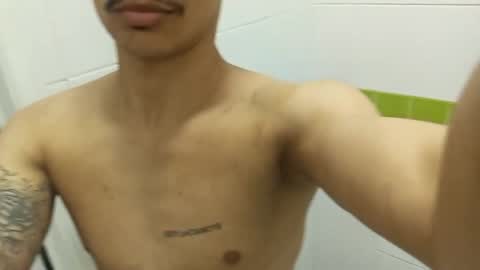 garotodrumon online show from April 4, 6:31 am