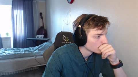 Snapshot of gasturfahe chatting on October 27, 9:53 am gasturfahe online show from October 27, 9:53 am