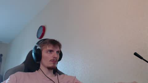 Snapshot of gasturfahe chatting on October 10, 8:09 am gasturfahe online show from October 10, 8:09 am