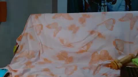 Snapshot of gatita_1997 chatting on September 12, 4:58 am estrella online show from September 12, 4:58 am