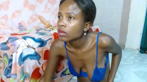 Snapshot of gatita_1997 chatting on September 20, 4:59 am estrella online show from September 20, 4:59 am
