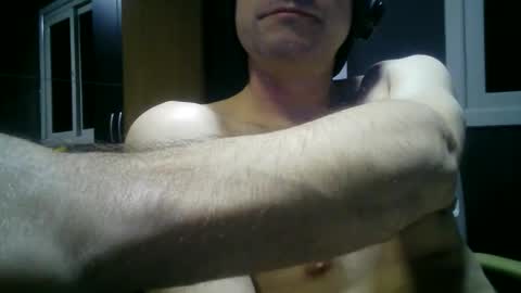 gauchors21 online show from May 30, 4:00 am