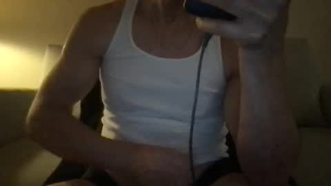 gaybottomboy111 online show from April 12, 12:20 pm