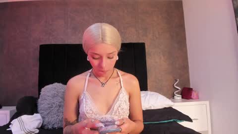 Gemma online show from February 26, 1:46 am