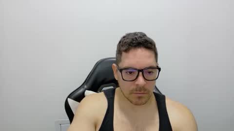 genesis_wb online show from April 15, 2:26 am