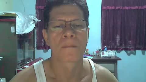 Genuino online show from April 3, 12:39 am