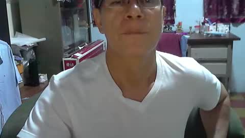 Genuino online show from April 1, 4:02 am