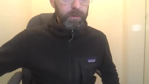 Snapshot of geon2xx chatting on March 10, 2:48 pm Geon online show from March 10, 2:48 pm