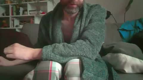 Snapshot of geon2xx chatting on September 20, 6:16 am Geon online show from September 20, 6:16 am