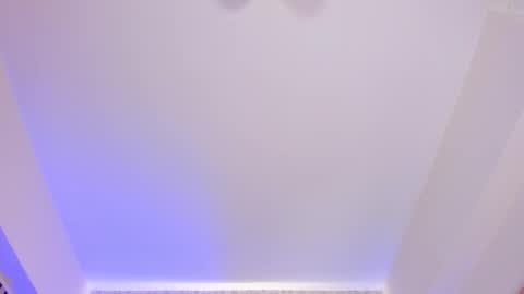 Kendal  online show from January 13, 4:37 pm